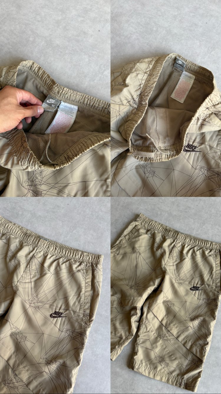 (S/M) Nike Vintage Deniz Şortu