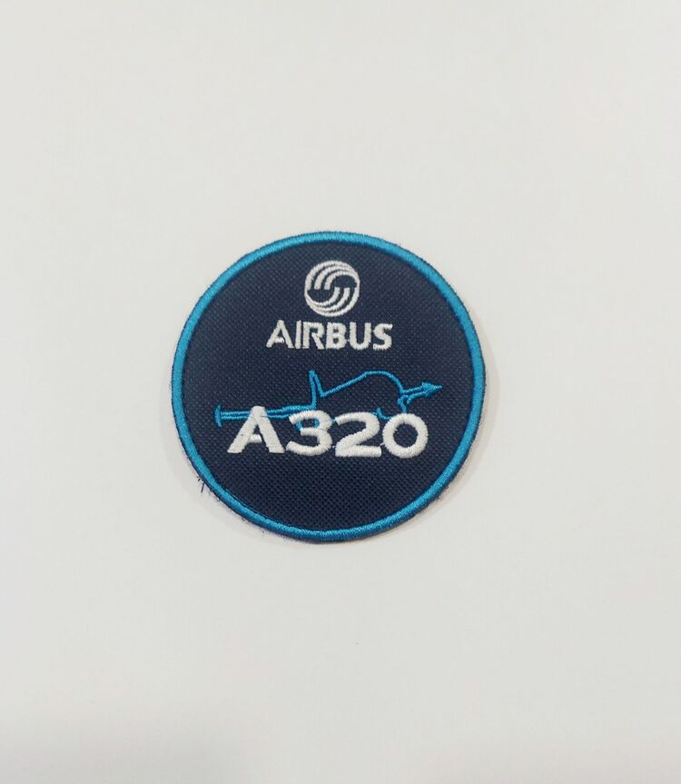 Airbus 320 Logo Nakışlı Mont Peçi