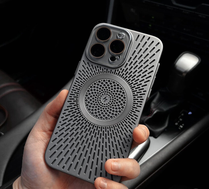 Titanyum M-Benz MagSafe Case