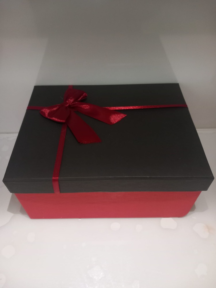 REDLOVER 2  GIFT BOX