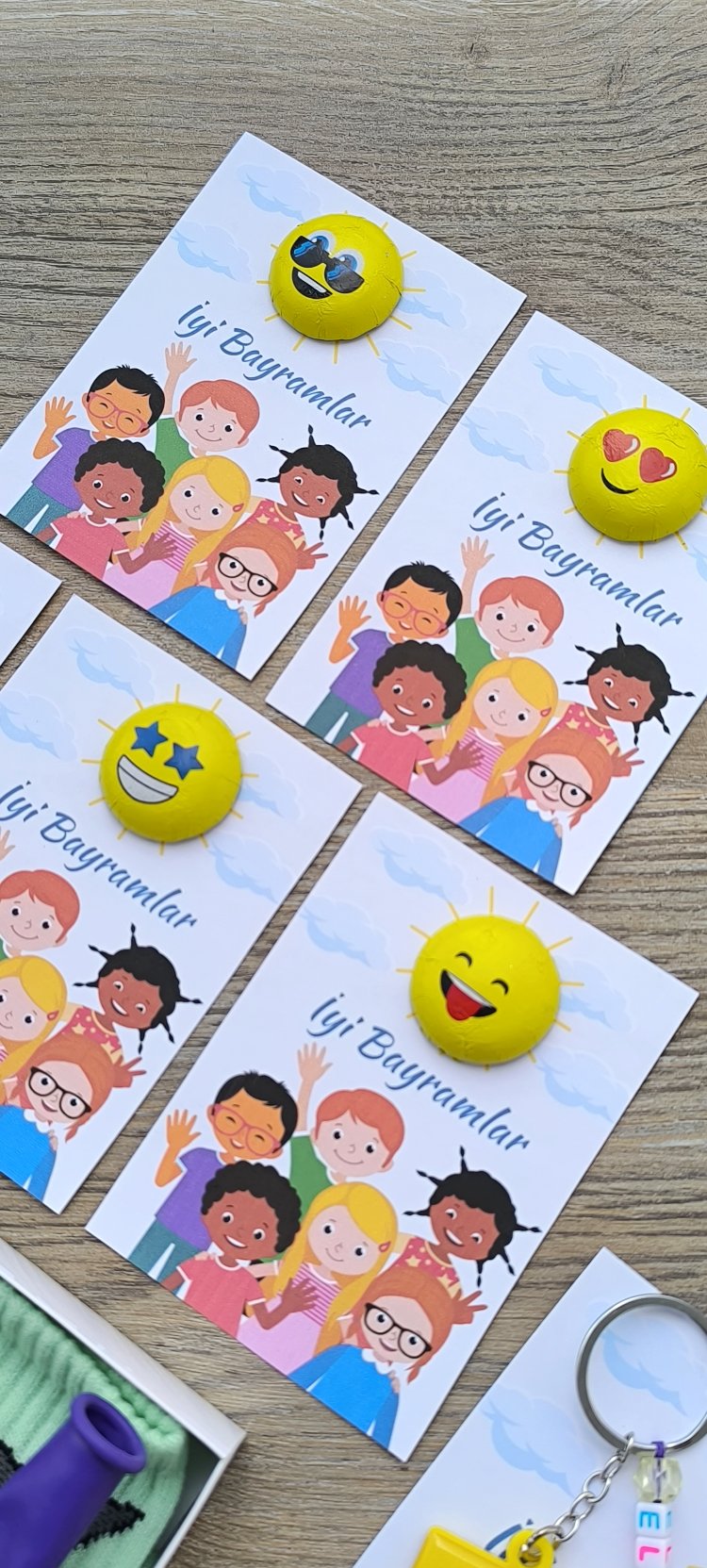 Kartlı Emoji Çikolata