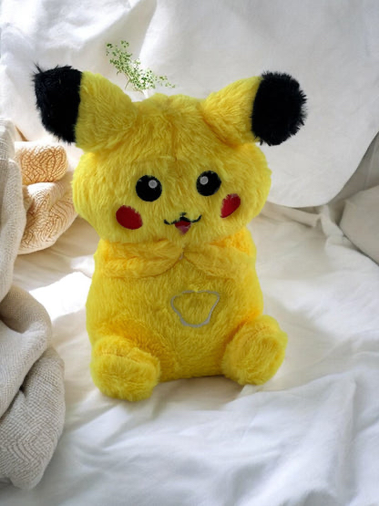 Pikachu uyku arkadaşı