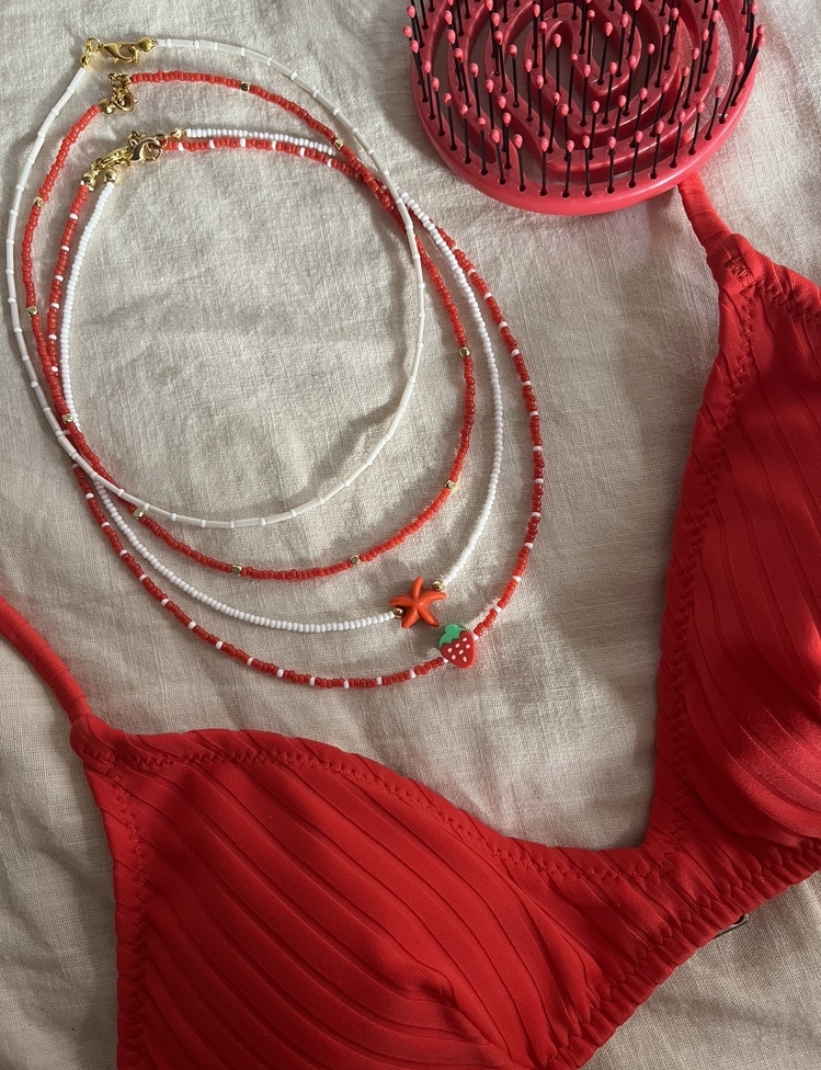 • SUMMER | RED