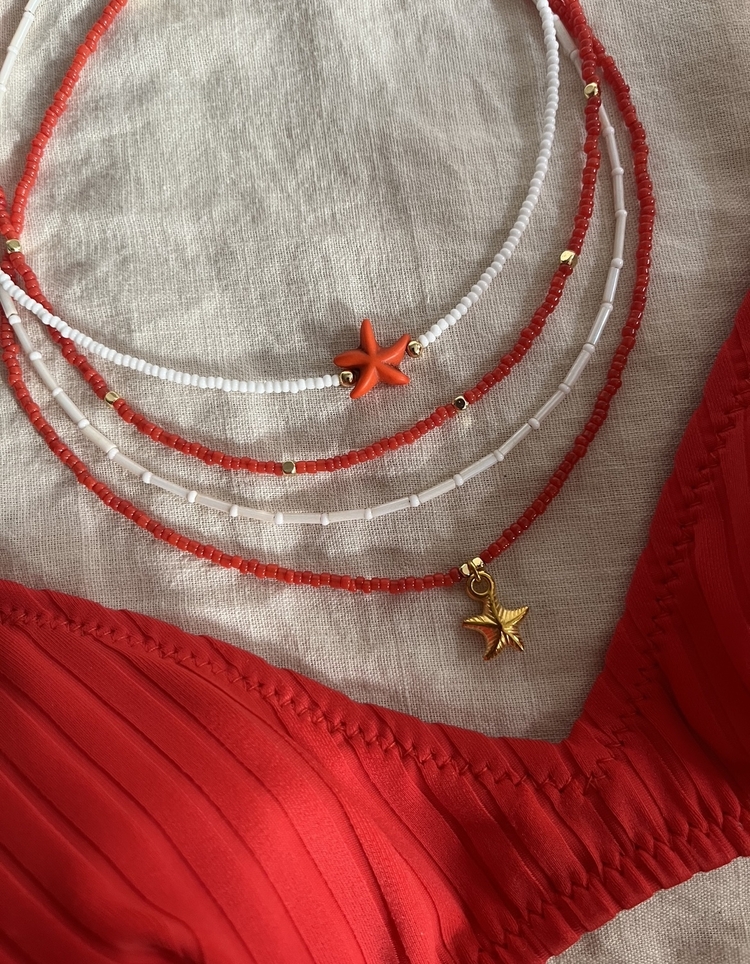 • SUMMER | RED