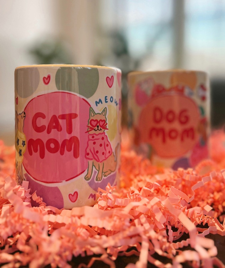 'CAT MOM' KUPA