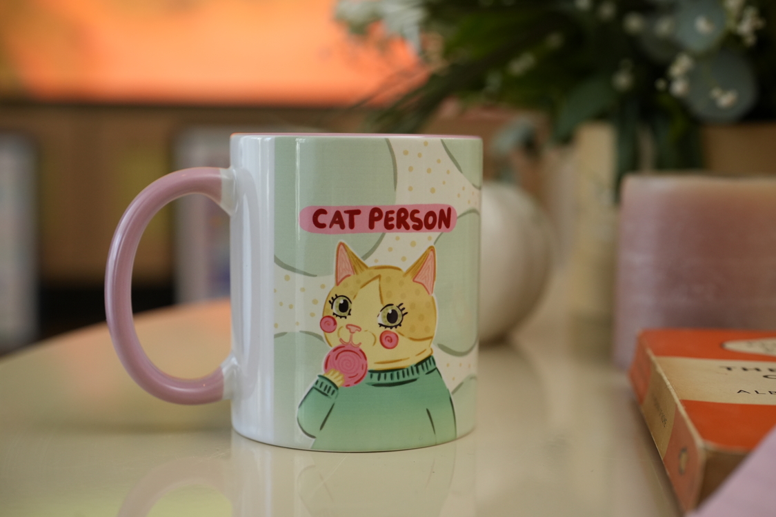 CAT PERSON KUPA