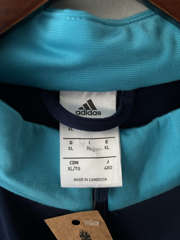 XL Adidas eşofman üstü