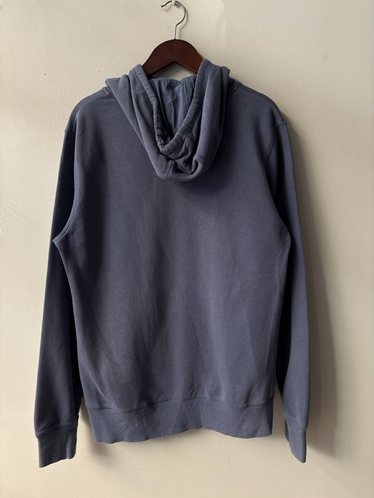 L Champion sweatshirt