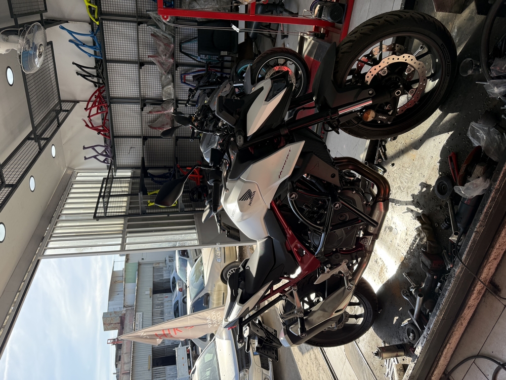Honda Hornet 750 v2 koruma demiri