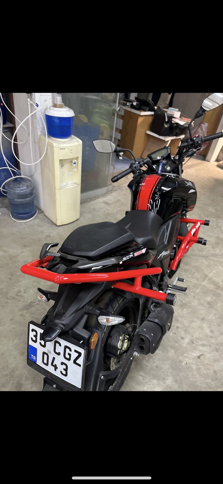 Tvs apach rtr 200 arka stunt