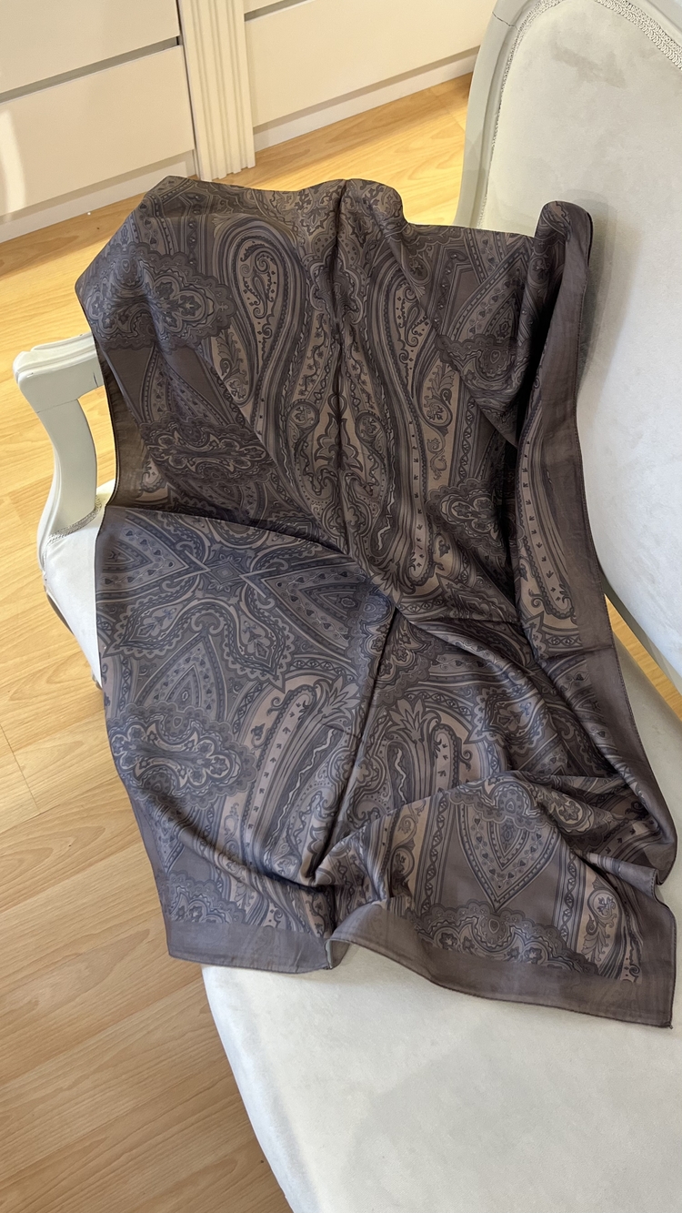 Etro desen şal