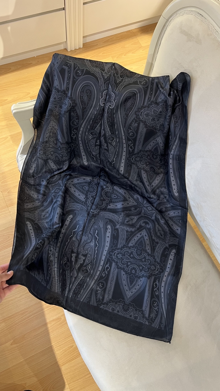 Etro desen şal