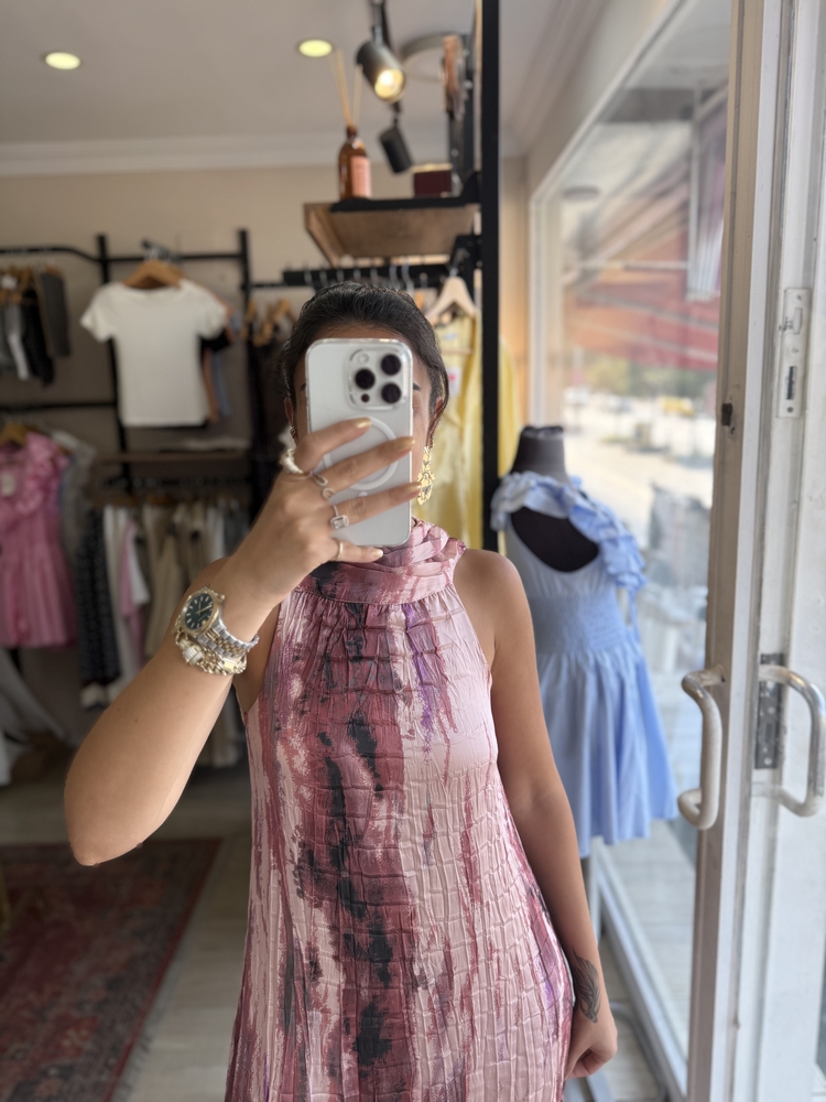 Pembe Desenli Premium Halter Yaka Saten Maxi Elbise