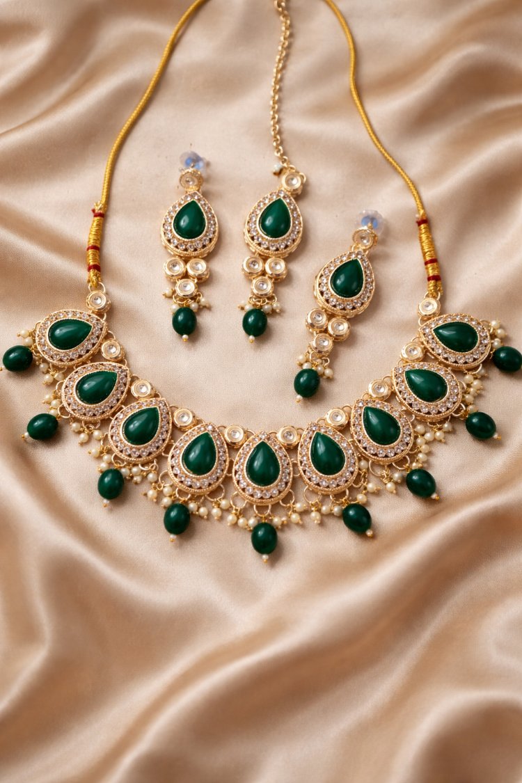 Zümrüt Kundan Set