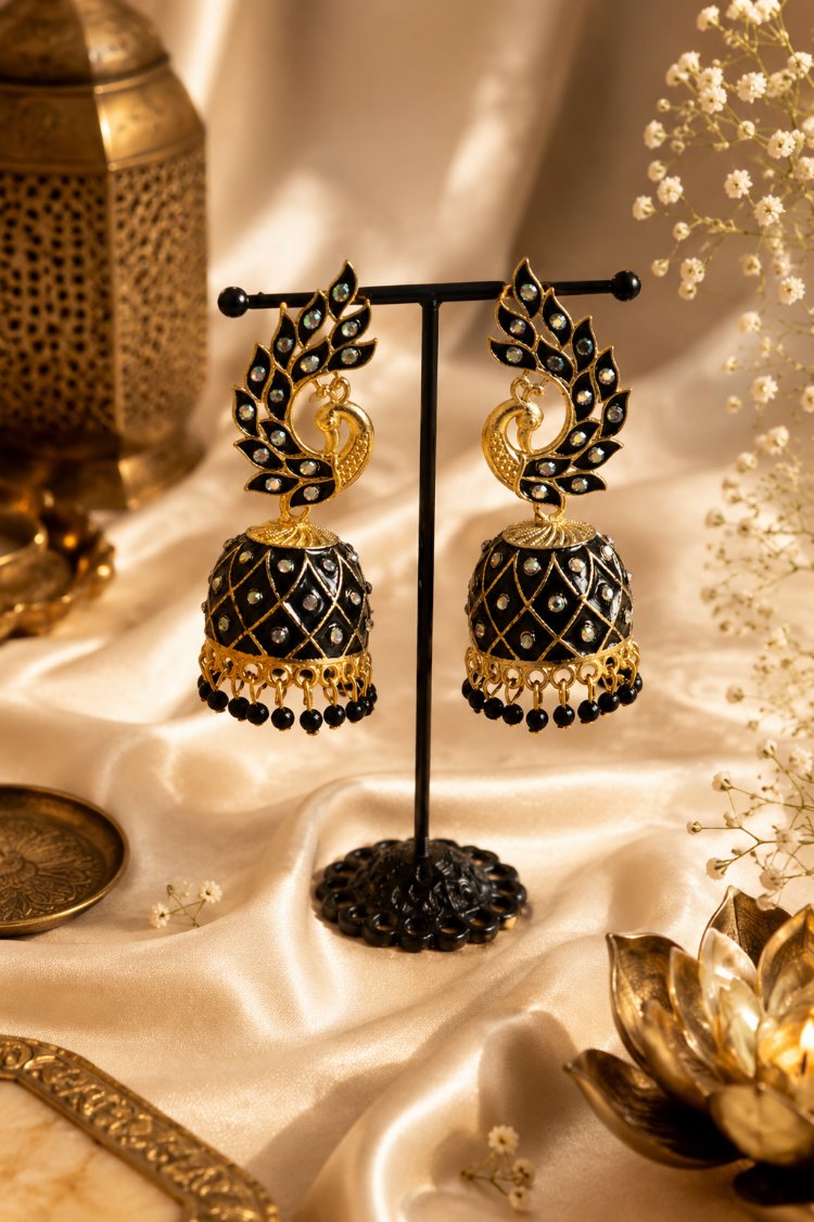 Tavuskuşu jhumka küpe