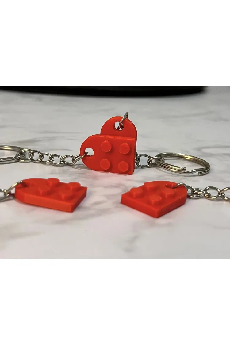 Birleşince Kalp Olan Lego Anahtarlık – 2 Parça Set | Hediyelik & Çanta Süsü