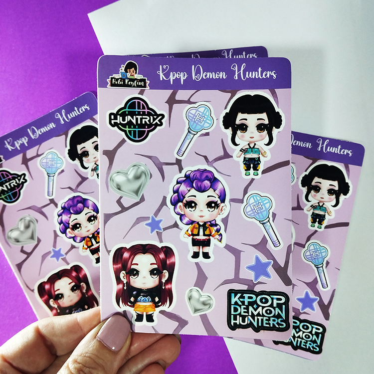 K pop Huntrix Chibi Sticker Seti (Rumi, Mira, Zoey) - K-Pop Demon Hunters Çıkartmalar
