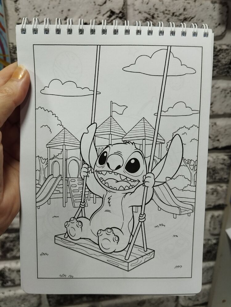 Stitch Boyama Kitabı