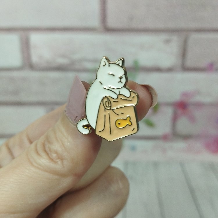 Kedili Pin Rozet 
