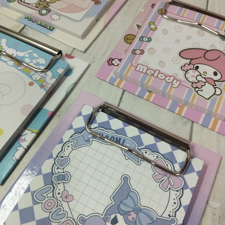 Sanrio Karakterli Mini Klipsli Not Defteri - Hello Kitty, My Melody, Kuromi, Cinnamoroll