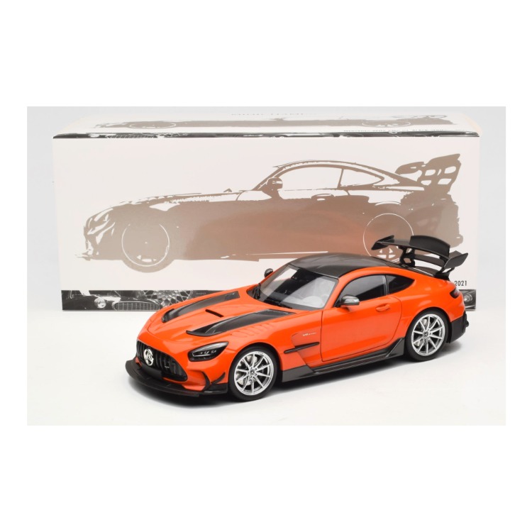 Mercedes AMG GT Black Series (2021) 1:18 Minichamps