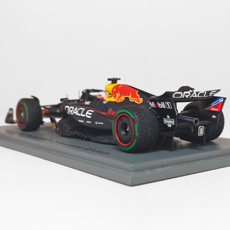 Red Bull RB21 (2025) Verstappen
