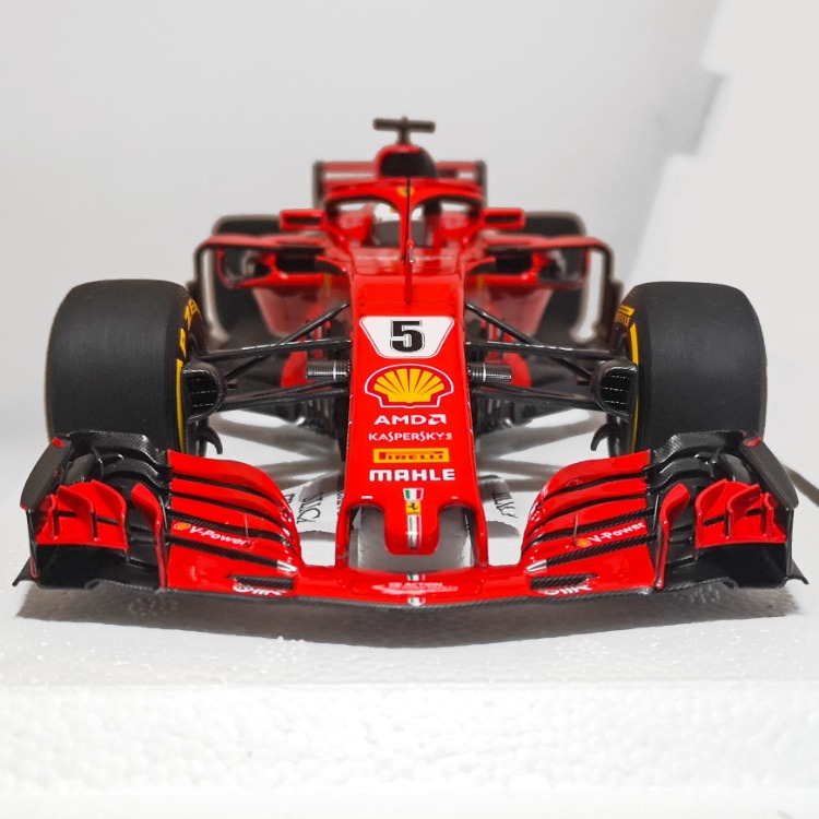 Ferrari SF71-H (2018) Vettel 1:18 BBR