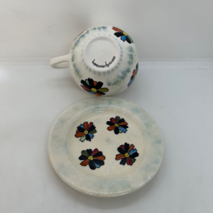 Çini, çiçekli, bahar temalı geniş fincan, tabaklı set