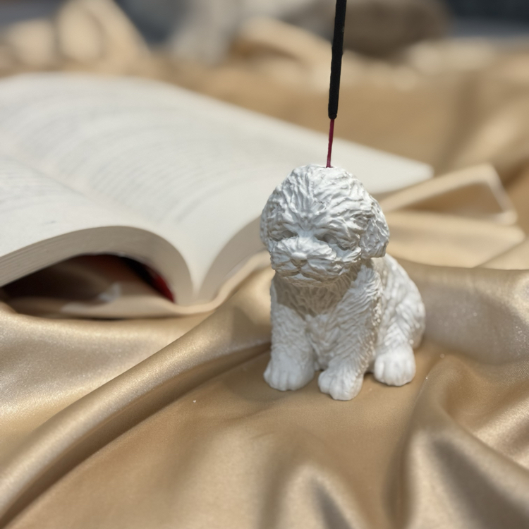 Taş Tozu El Yapımı Köpek Figürlü Tütsülük Dekoratif Teddy Köpek Biblo Tasarım