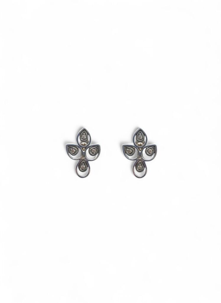 0.12 CT PIRLANTA 925 AYAR GÜMÜŞ KÜPE