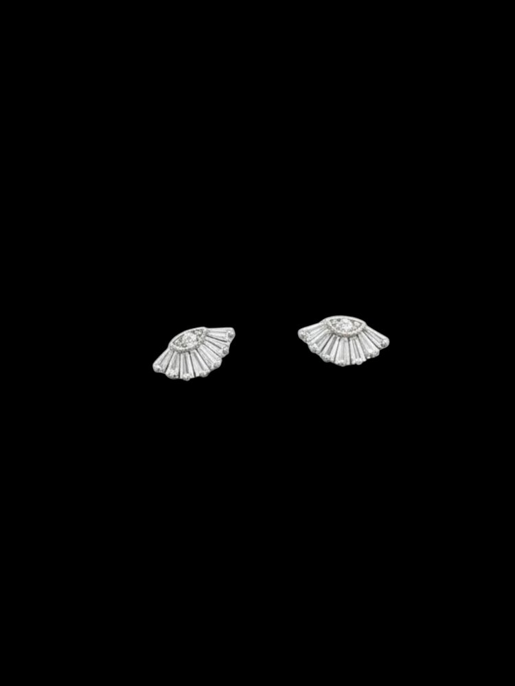 EL İŞİ 0.6 CT PIRLANTALI 925 AYAR GÜMÜŞ KÜPE