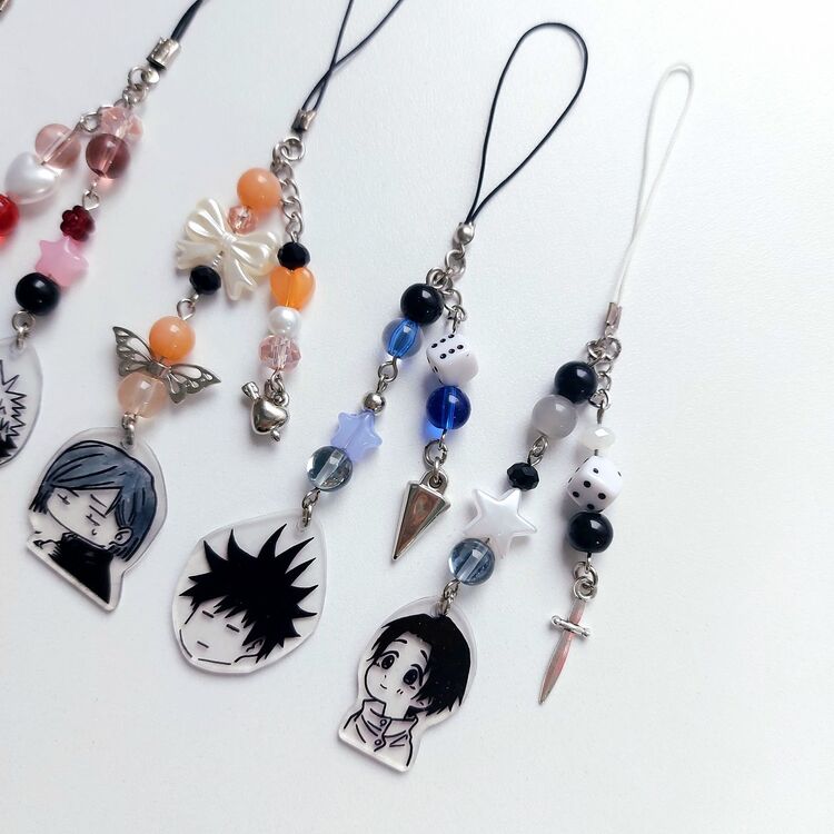 jujutsu kaisen phone charms