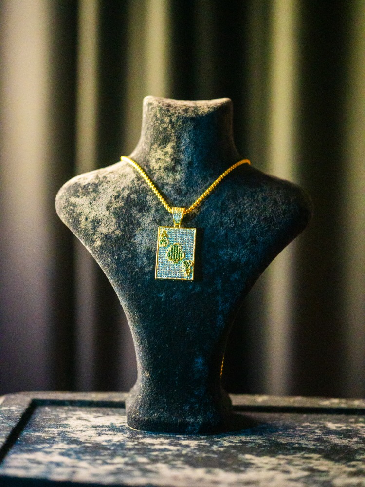 ICE "ACE" GOLD PENDANT