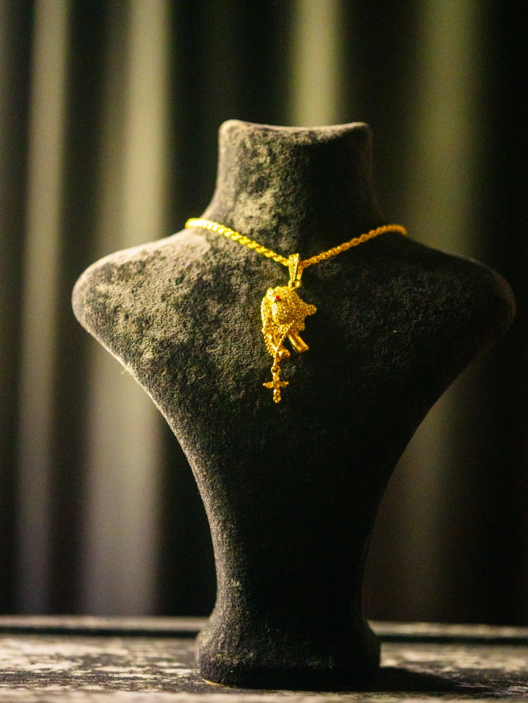 ICE "PRAY TO GOD" GOLD PENDANT