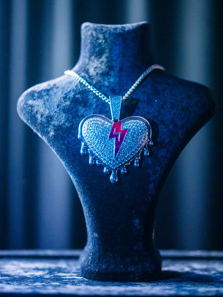 ICE "HRT" SILVER PENDANT