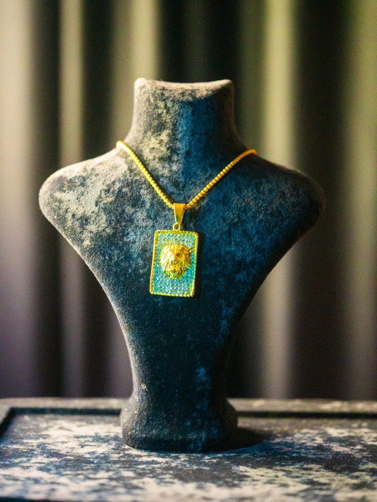 ICE-C "DLIO" GOLD PENDANT