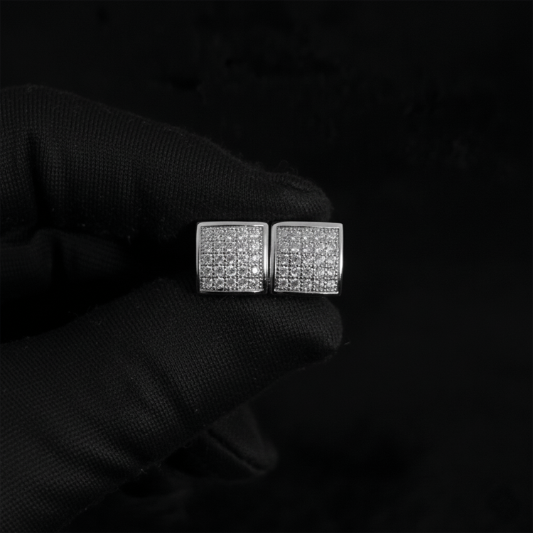 ICE-C "DD" SILVER EARRING