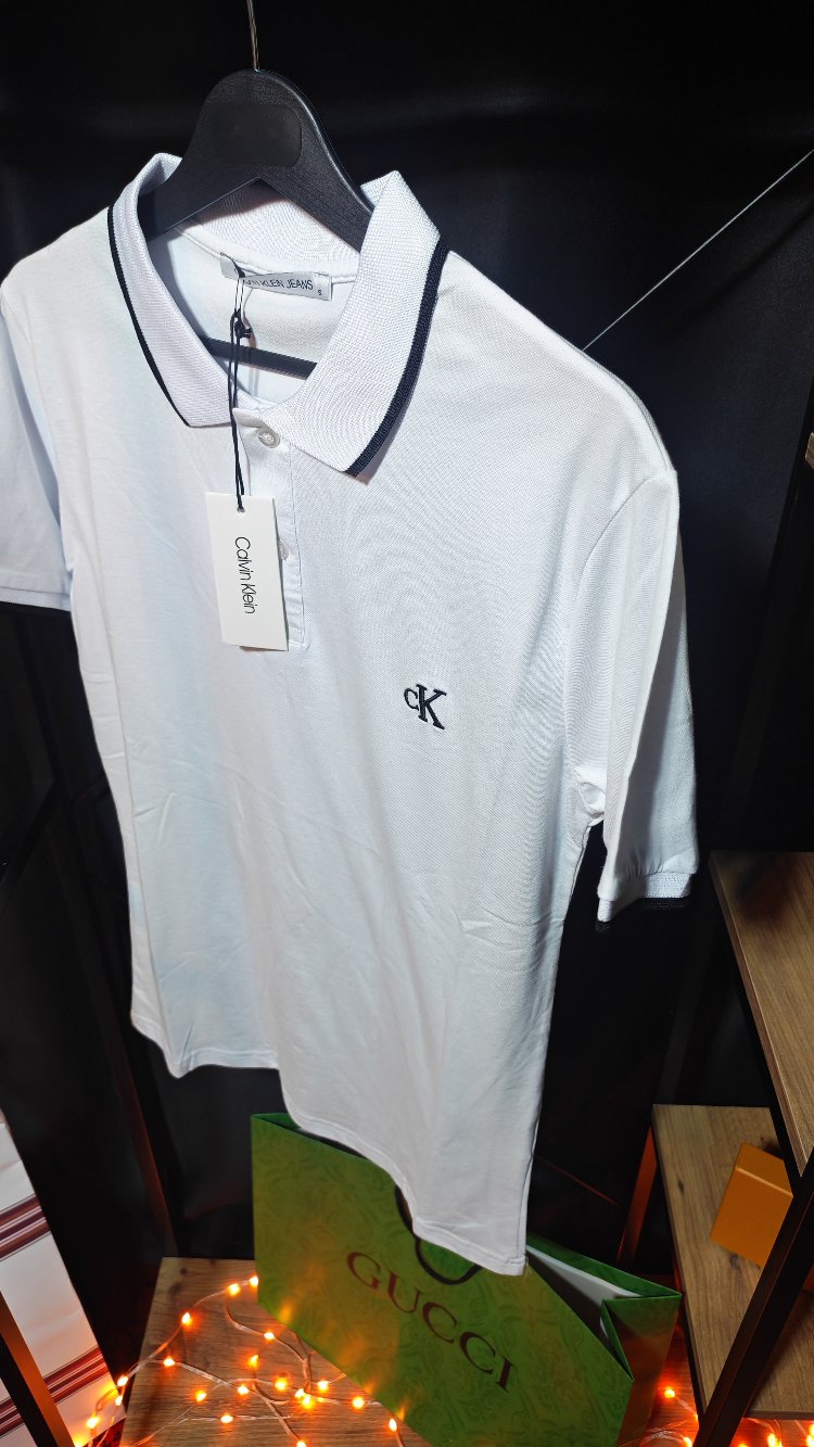 Calvin Klein Minimal Şerit Detaylı Beyaz Polo Tişört