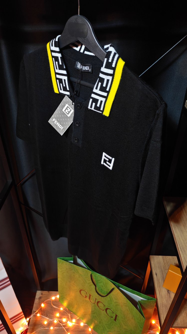 Fendi FF Monogram Detaylı Siyah Polo Tişört