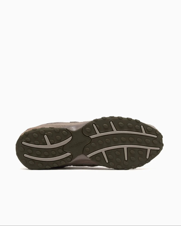 New Balance 204L Mushroom 