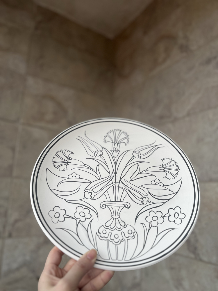 30cm Tahrirli lale desenli tabak