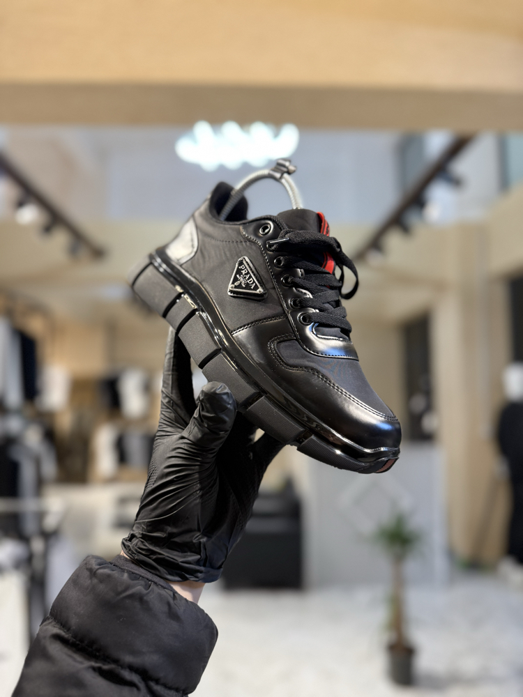 PRADA