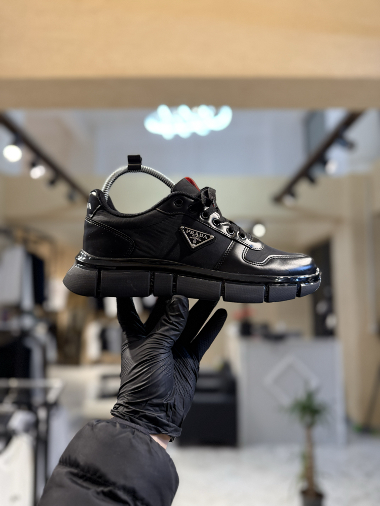 PRADA