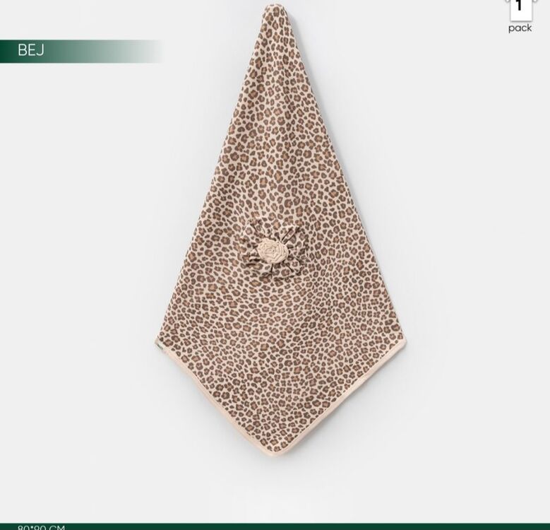 Leopar desenli bebek battaniye