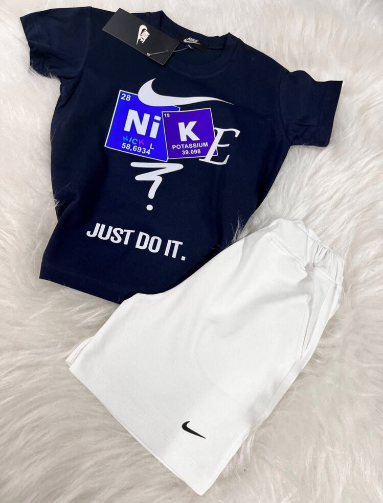 NİKE JUST TAKIM
