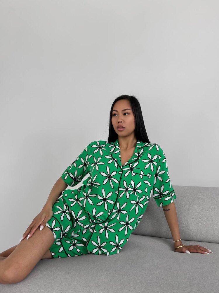 Kısa Kollu Şortlu Pijama Takımı