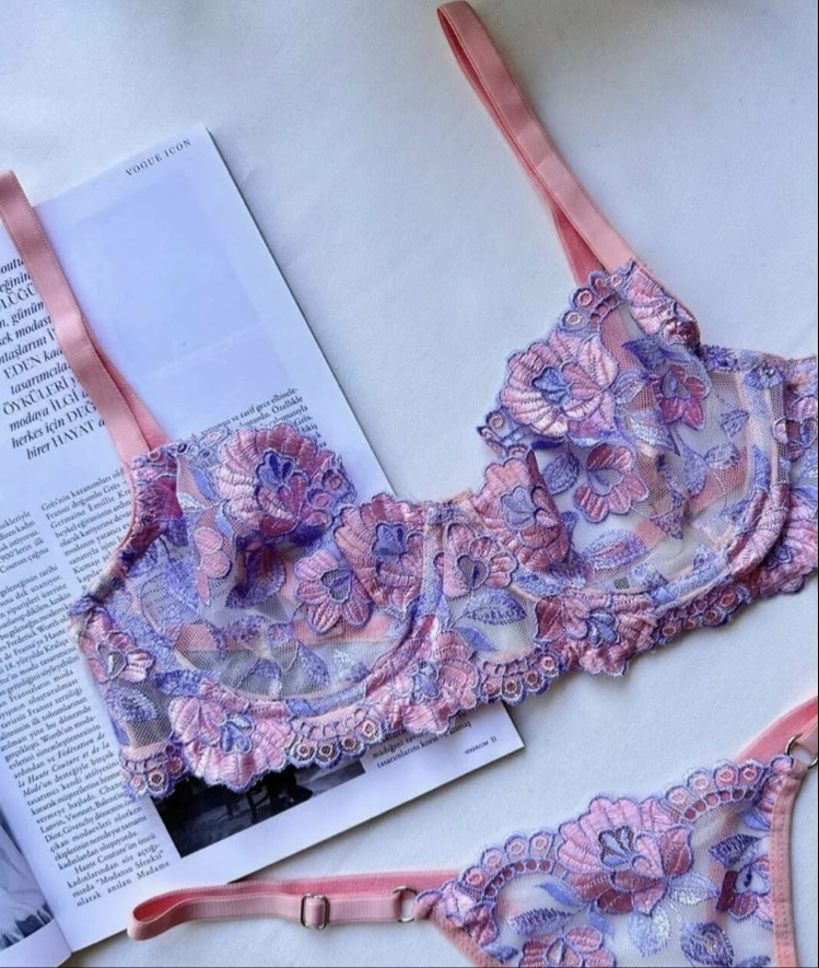Bralet takım