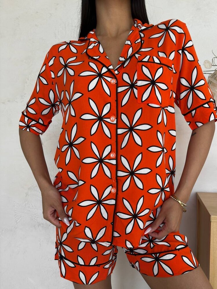 Kısa Kollu Şortlu Pijama Takımı