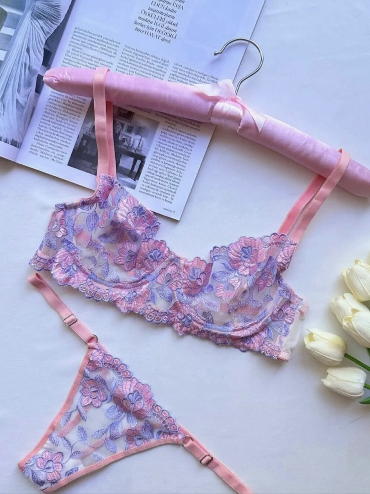 Bralet takım