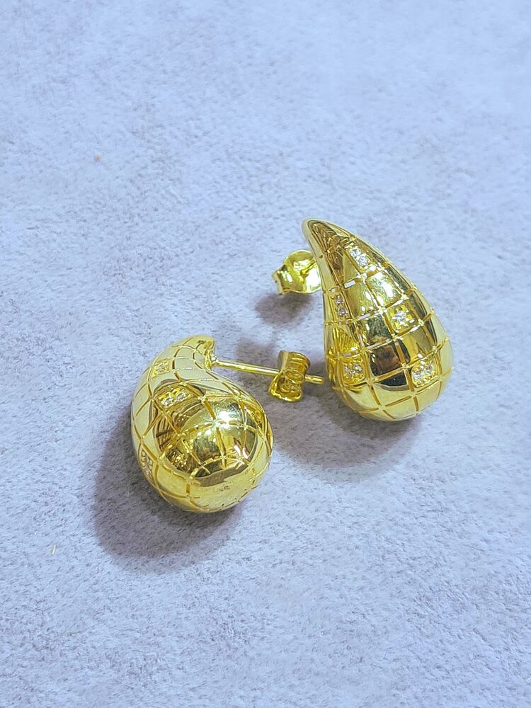 Bottega Damla motifli küpe gold kaplama